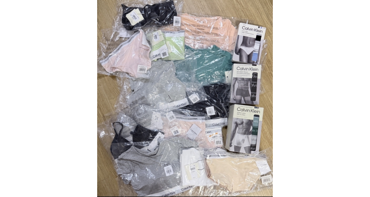 購買美國 Calvin Klein